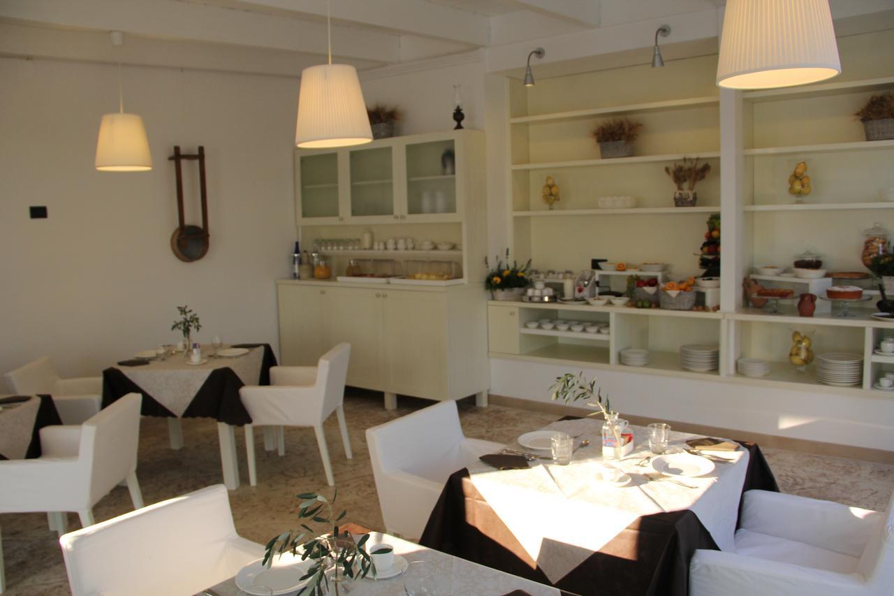 Relais Lali' Casa de hóspedes Mottola Exterior foto
